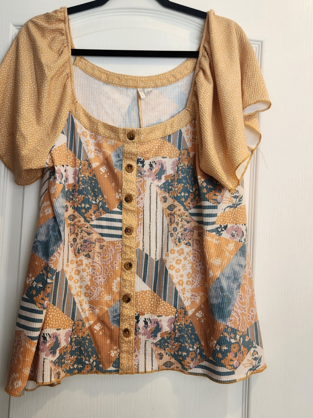 Cato Patchwork Print Flutter Sleeve Blouse in Mustard, Blue, Cream XL Euc